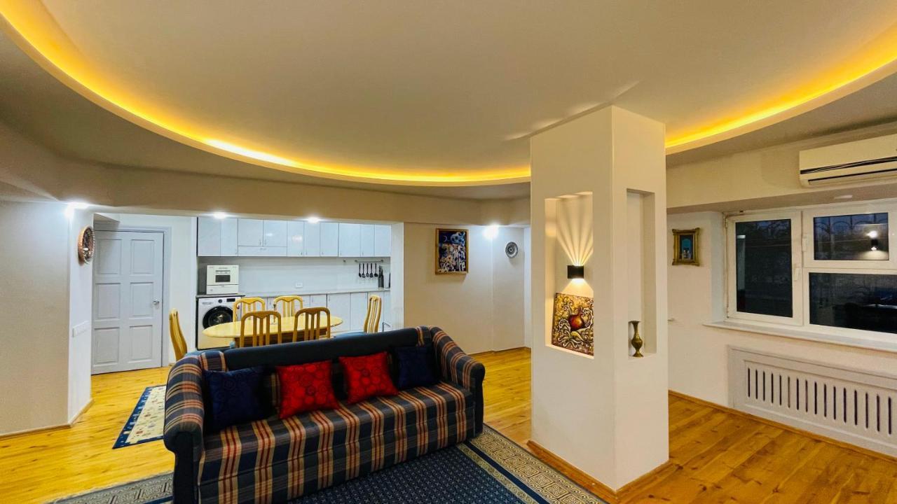 3-Bedroom Apartment On Ohunboboev Tashkent Exterior photo